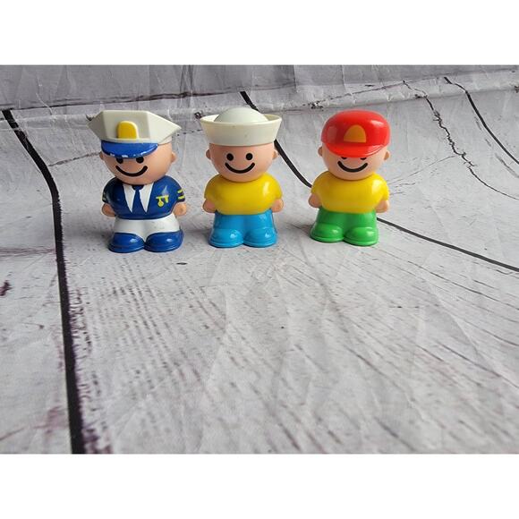 3 VTG 1987 Tonka Mightys Little People Bandai Figures Pilot Sailor - Picture 1 of 8